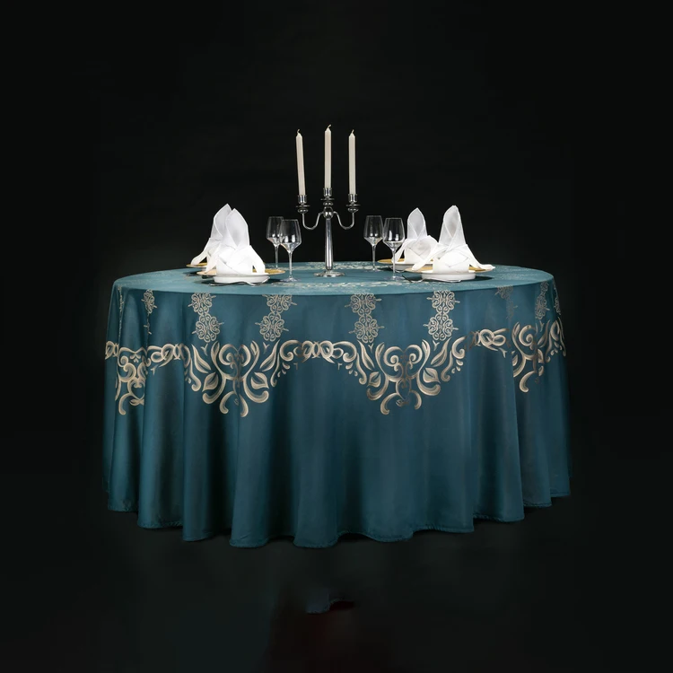 Classic Floral Scrolls Tablecloth with Buttercup leaves Damascus veins Paisley Kashmir Pattern
