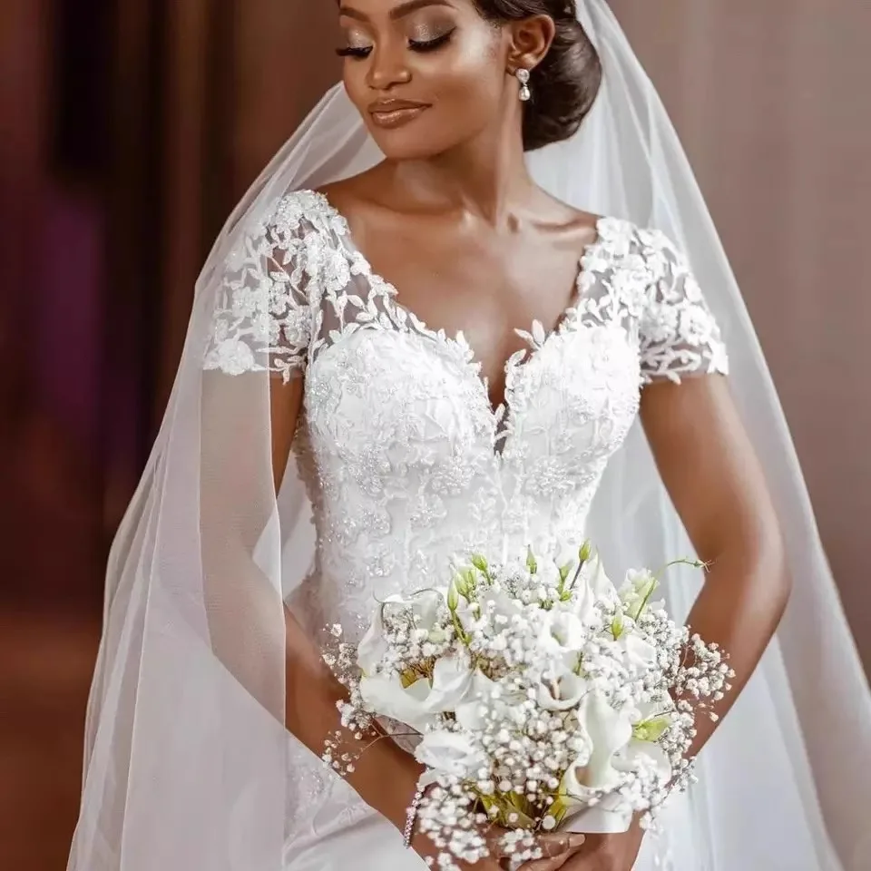 2025 Latest Design Lace Off-shoulder Fashion Train Bridal Dress Wedding Gown