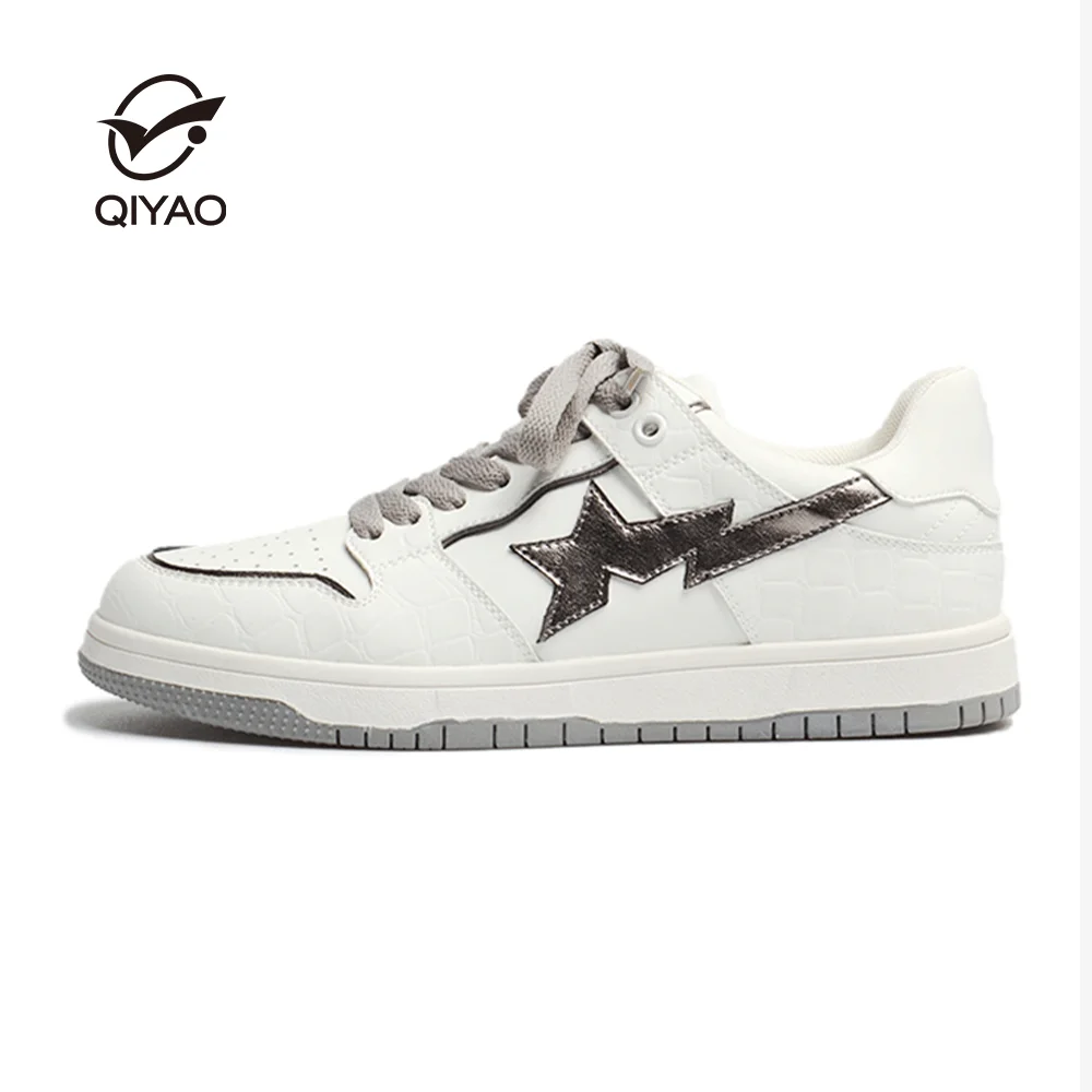 Брендовые кроссовки из натуральной кожи