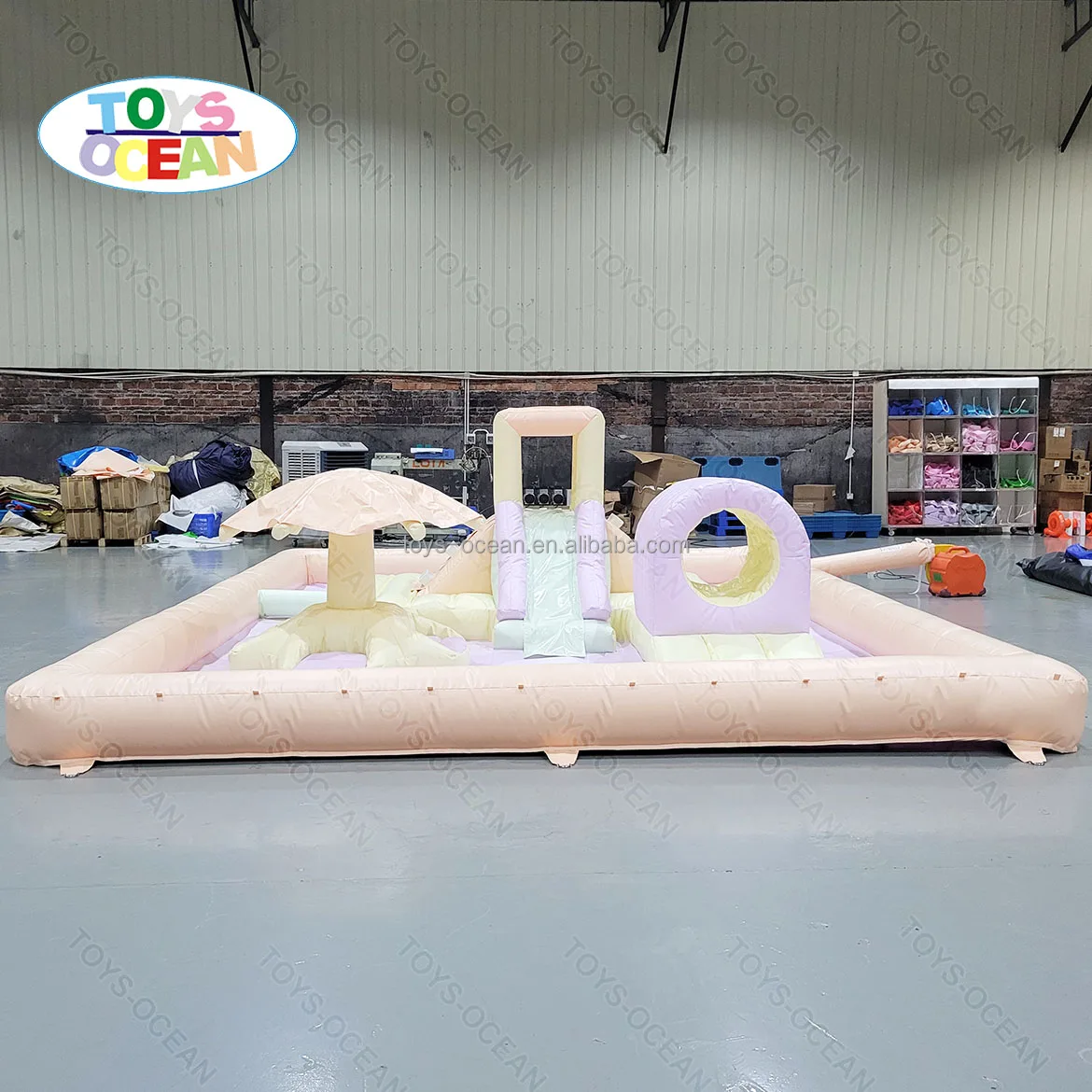 Мягкая игровая площадка для бассейна