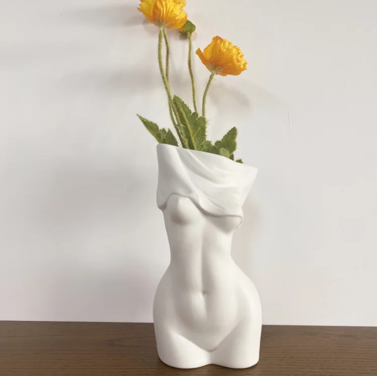 Современная Скандинавская керамическая цветная ваза в форме человеческого тела для украшения дома