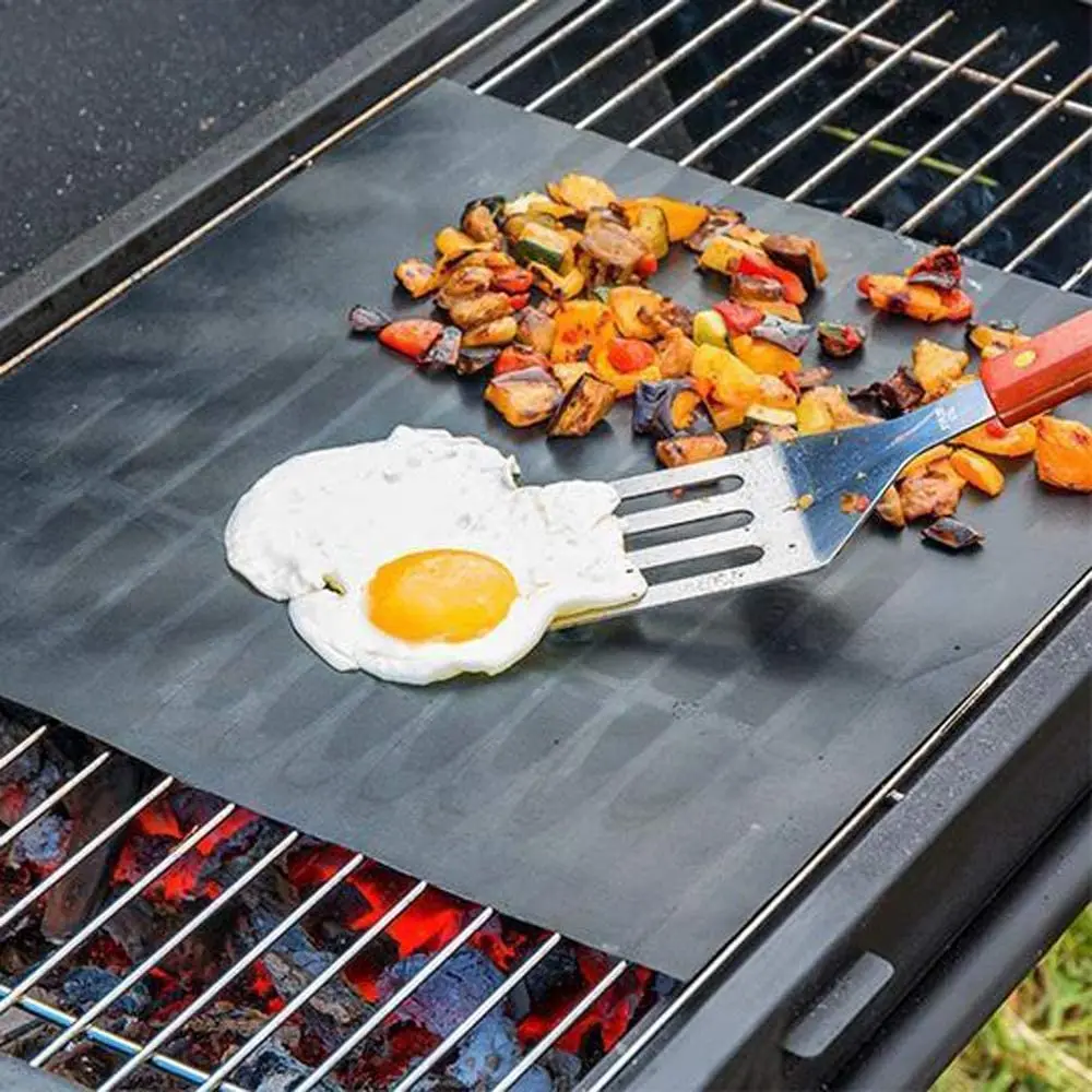  Hot selling on Amazon High quality heat resistant food grade BBQ grill mats oven liner for