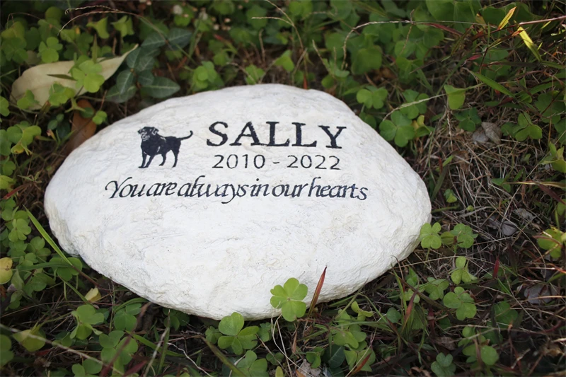 Hot Sale Natural Blue Pearl Granite Garden Heart Shaped Memorial Grave Stone Tombstone Pet