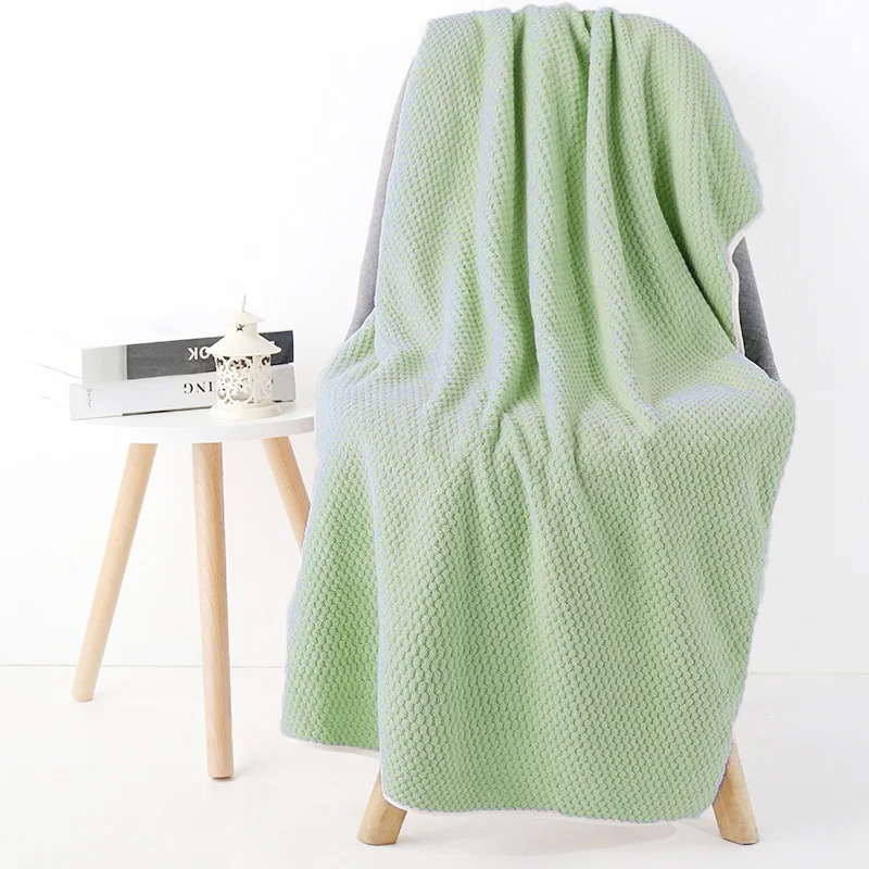 Soft cozy Warm Decorative Flannel Cotton Coral  Fleece Water Absorbent Bed Home Use Throw Blanket