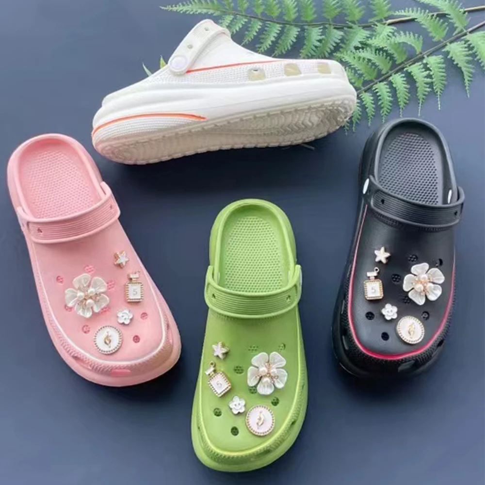 Good Quality Wholesale Indoor Outdoor Garden Shoes Home Slippers For Ladies Hot Sale Mules Clogs Women Sandals