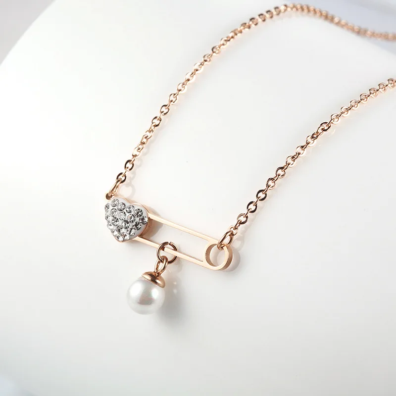 Low MOQ Stainless Steel Rose Gold Plated Heart Lock With Pearl Pendant Necklace