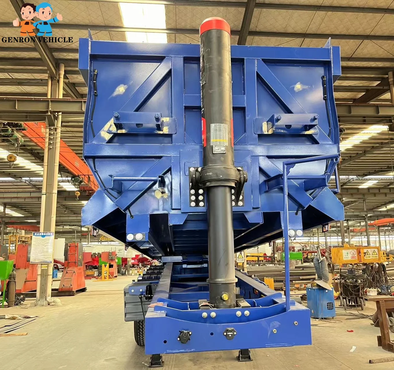 4 axles 50 tons  35000L single tires rear tipper semi trailer with 385/65 R22.5 tires for Senegal