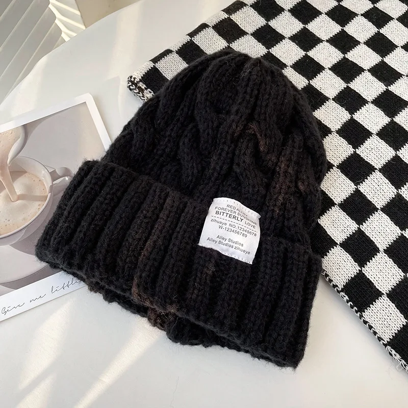 100% Acrylic Jacquard Beanie With Embroidery Adults Toque Woven Knitted Wool Winter Beanie