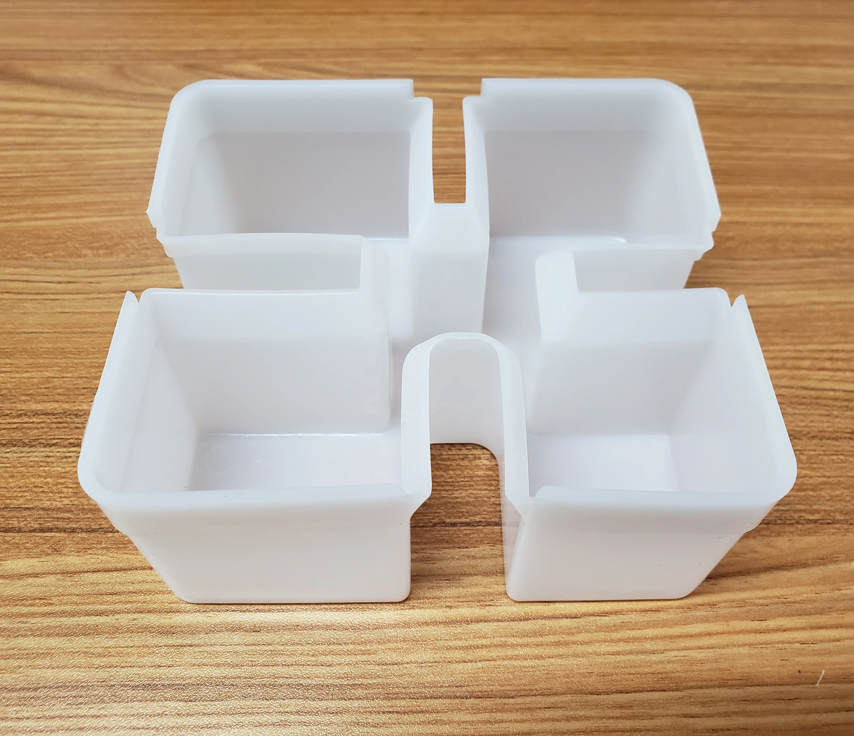 Sigma elevator oil cup