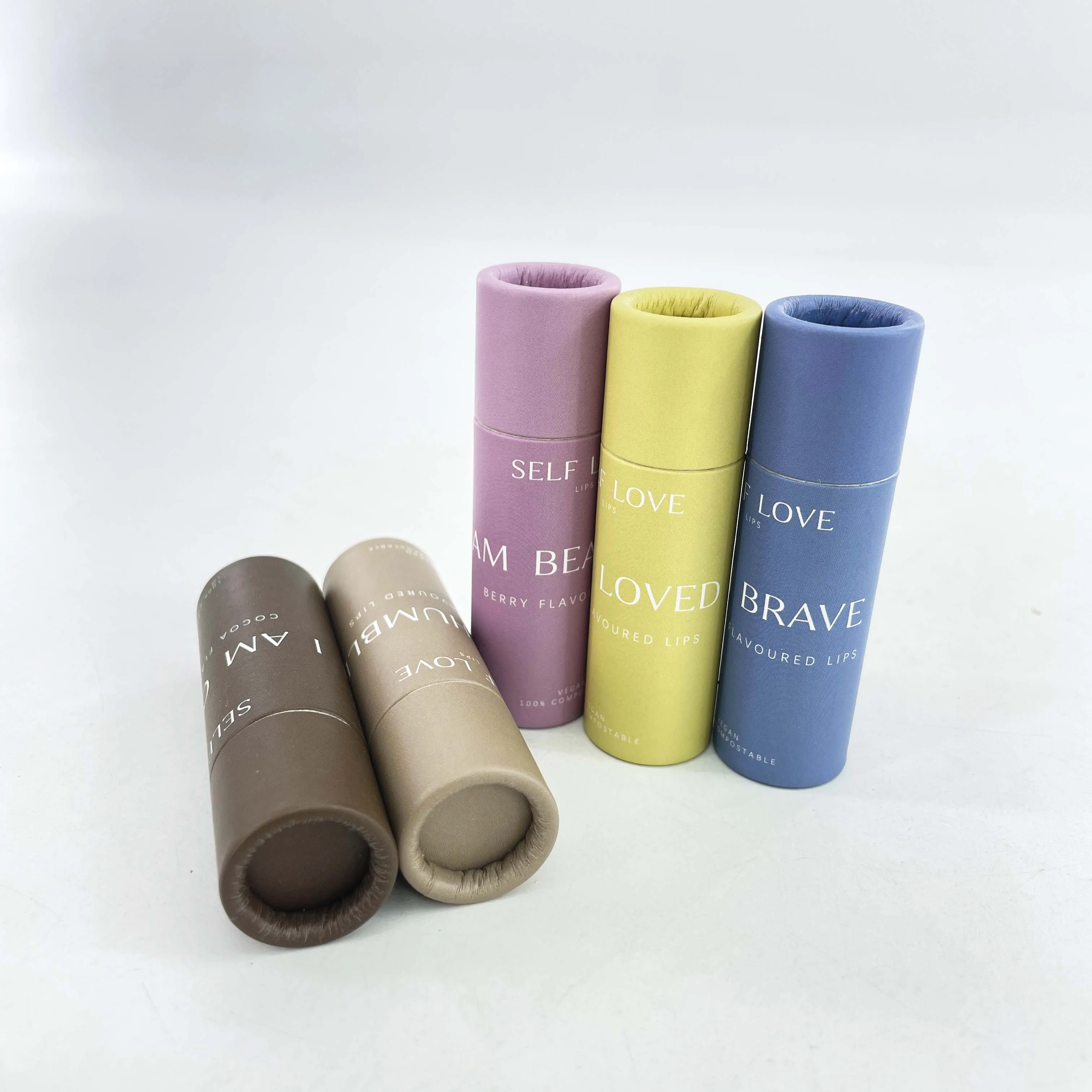 Biodegradable Cute Moisturizing Lip Balm Container Kraft Paper Push Up Chapstick Tubes Deodorant Stick Round Box Packaging