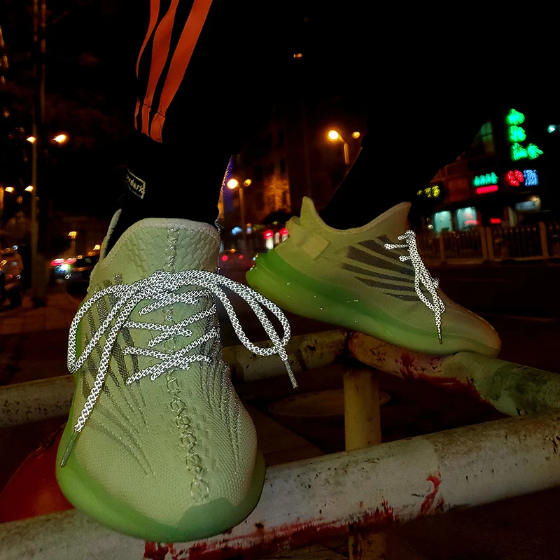 
Wholesale price reflective shoelaces knitted upper breathable sports shoes for men sneakers men tennis shoes men 