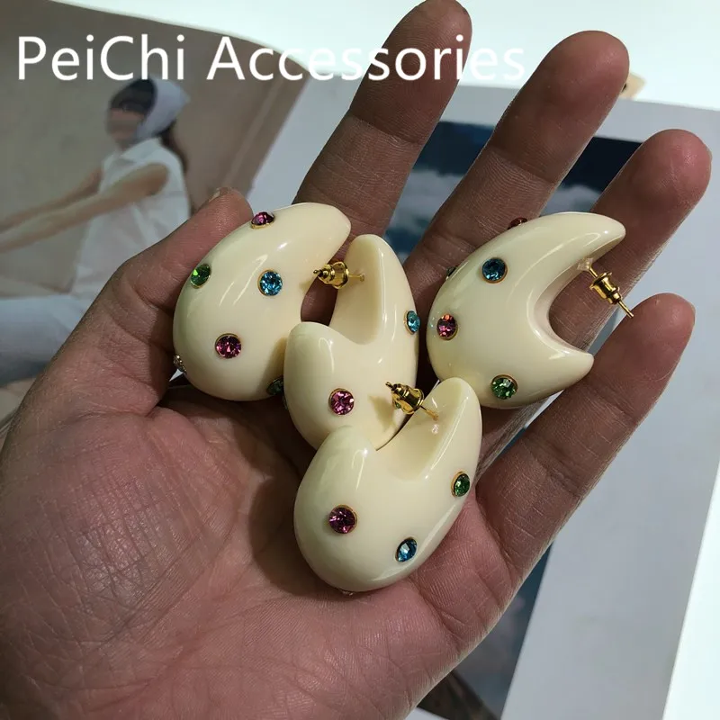 Peichi New fashion Korean Style oval shape rhinestone Resin stud Earrings for women jewelry