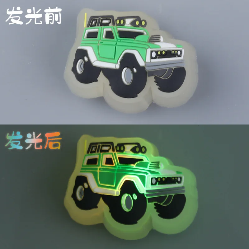 Hole shoes shoe flower LED luminous flash fun DIY shoe buckle upper shoe accessories decorative buckle