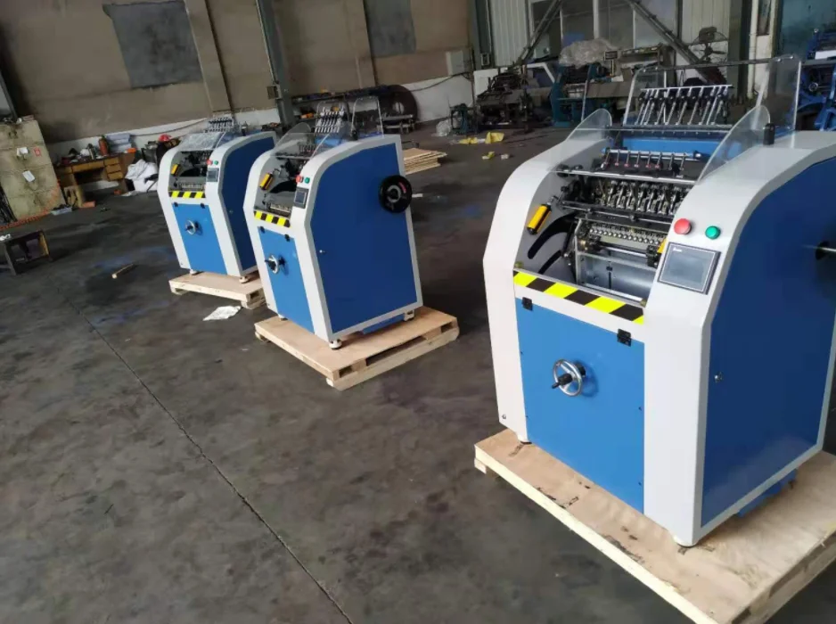 Книжная швейная машина простая операция оверлок блокнот