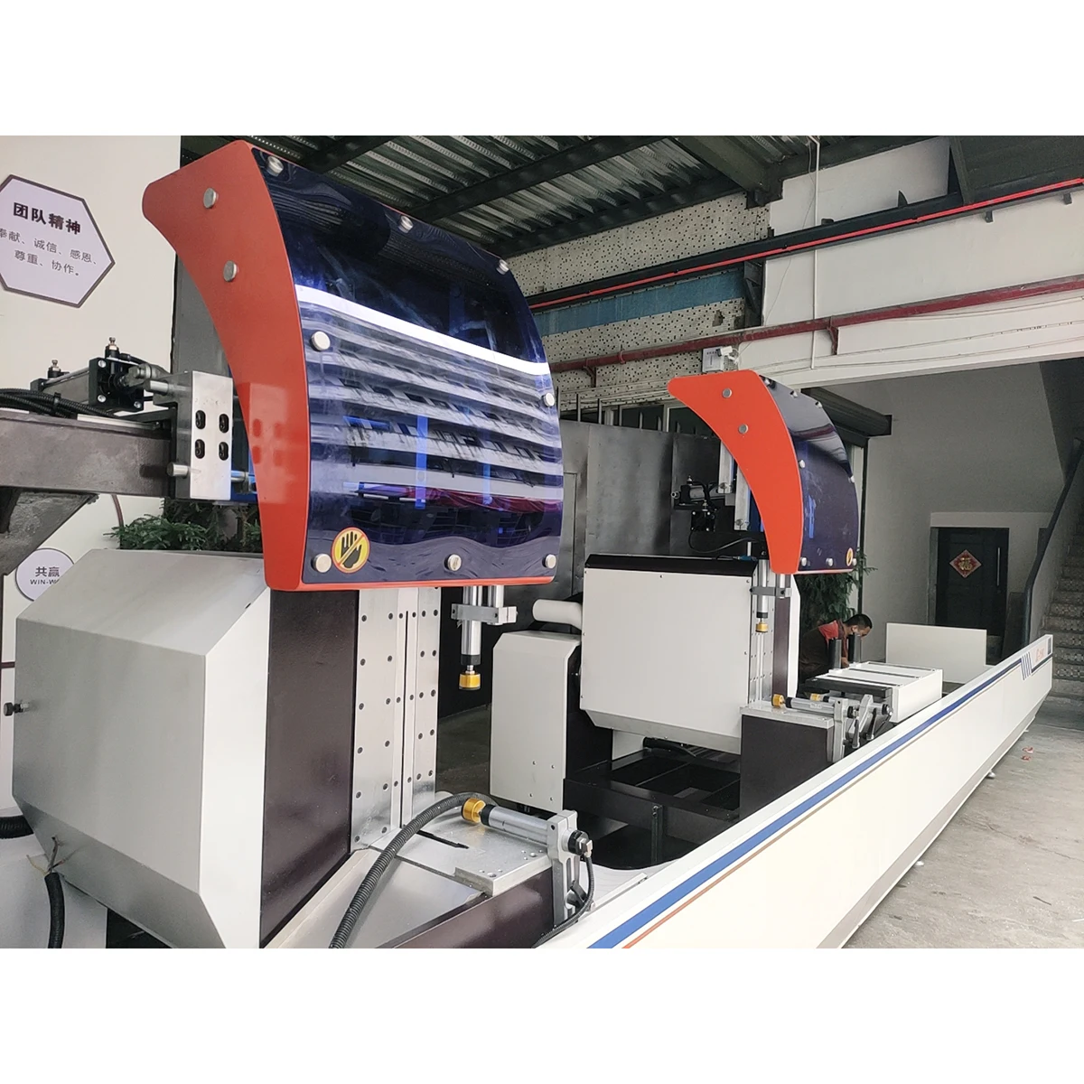 Competitive price High Productivity Automatic Digital Display Double Head Mitre Aluminum Profile Circular Saw Cutting Machine