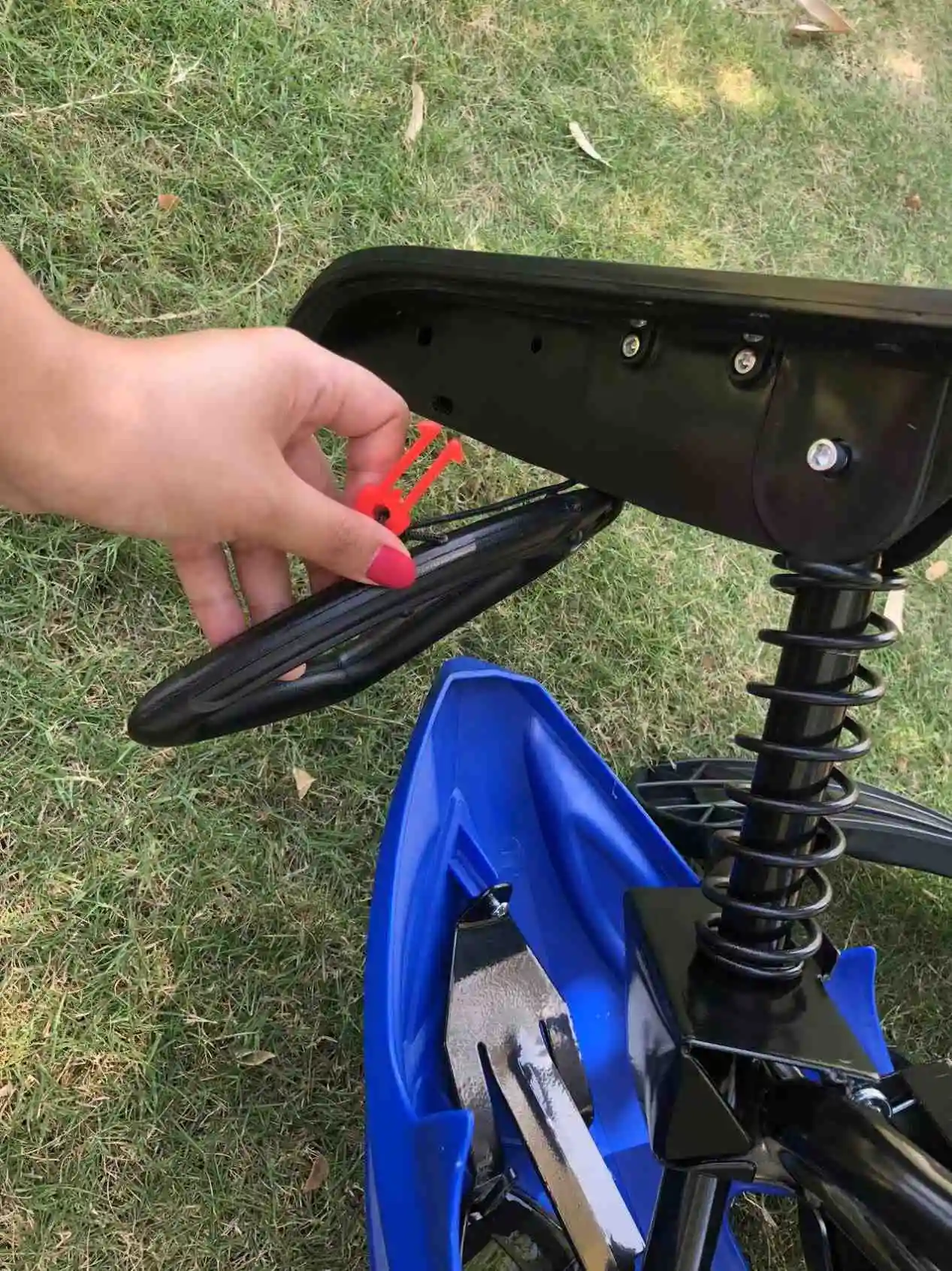 Детские лыжи 3D Max, Зимние виды спорта, сани, гоночный велосипед, лыжи, Снегоход, скутер Ssnow, моторизованный Снежный скутер