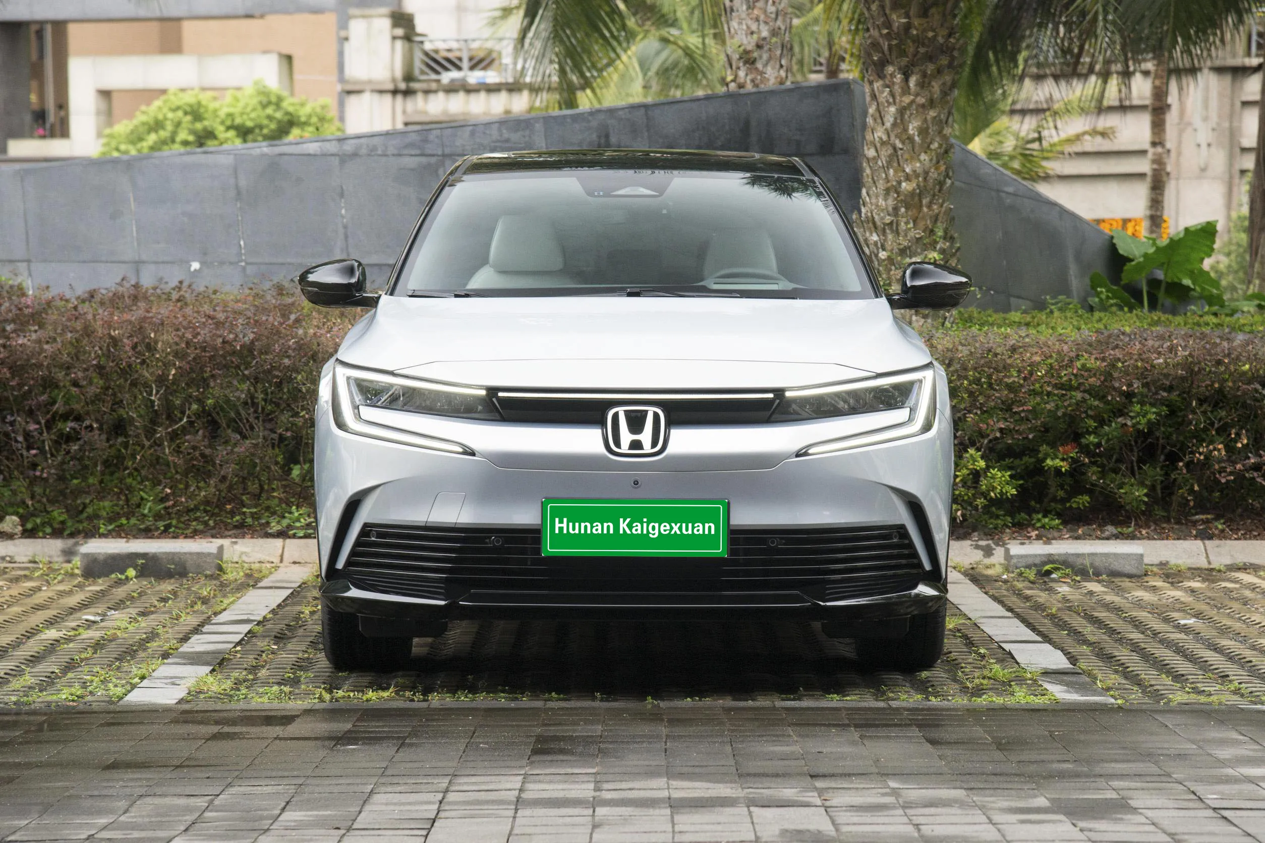Deposit 2024 Hond-a E NP2 High-quality 5seats Sedan 0km Brand New Left Hand Drive 4wd Ev Car