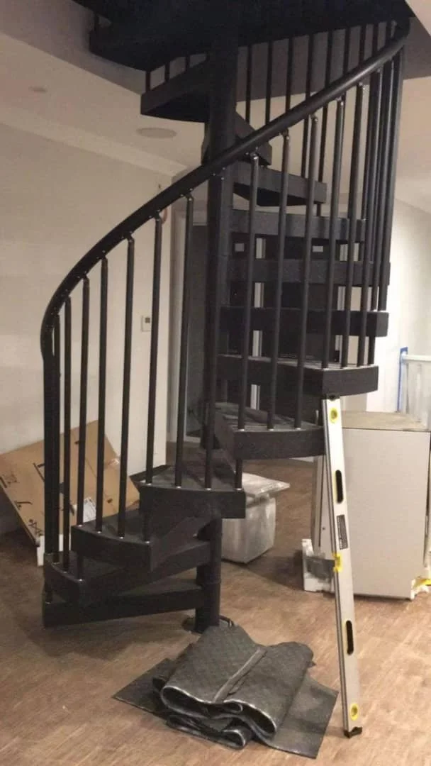 Outdoor staircase metal stairs galvanizing steel powder coat exterior straight stairs Villa simple design Spiral Steel Staircase