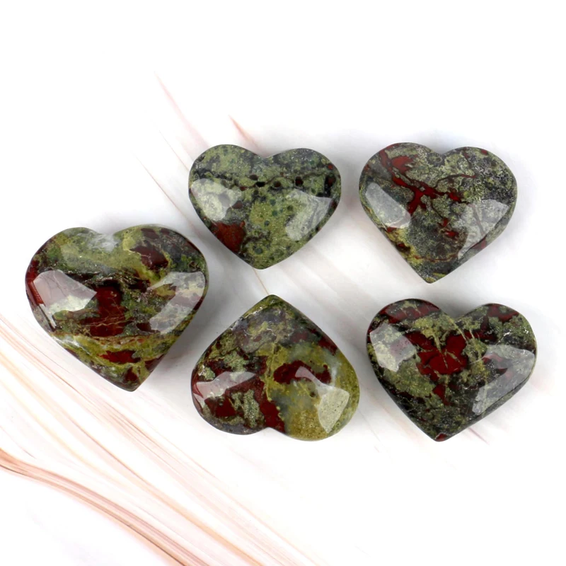 CHUSE Crystal Crafts Natural Dragon Bloodstone Heart Shaped Crystals Healing Stones Heart