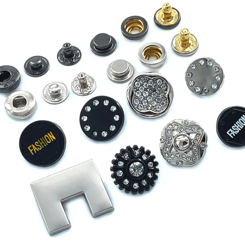 Suits Colorful 4 part Painted Heart Shape Cute Customized Logo Ring Snap Luxury Buttons For Clothing