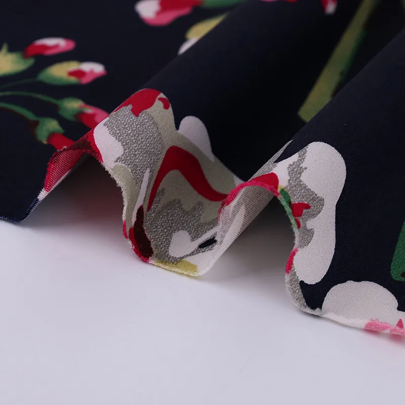 Factory Wholesale 100% Polyester Big Flowers Satin Fabric For Garment