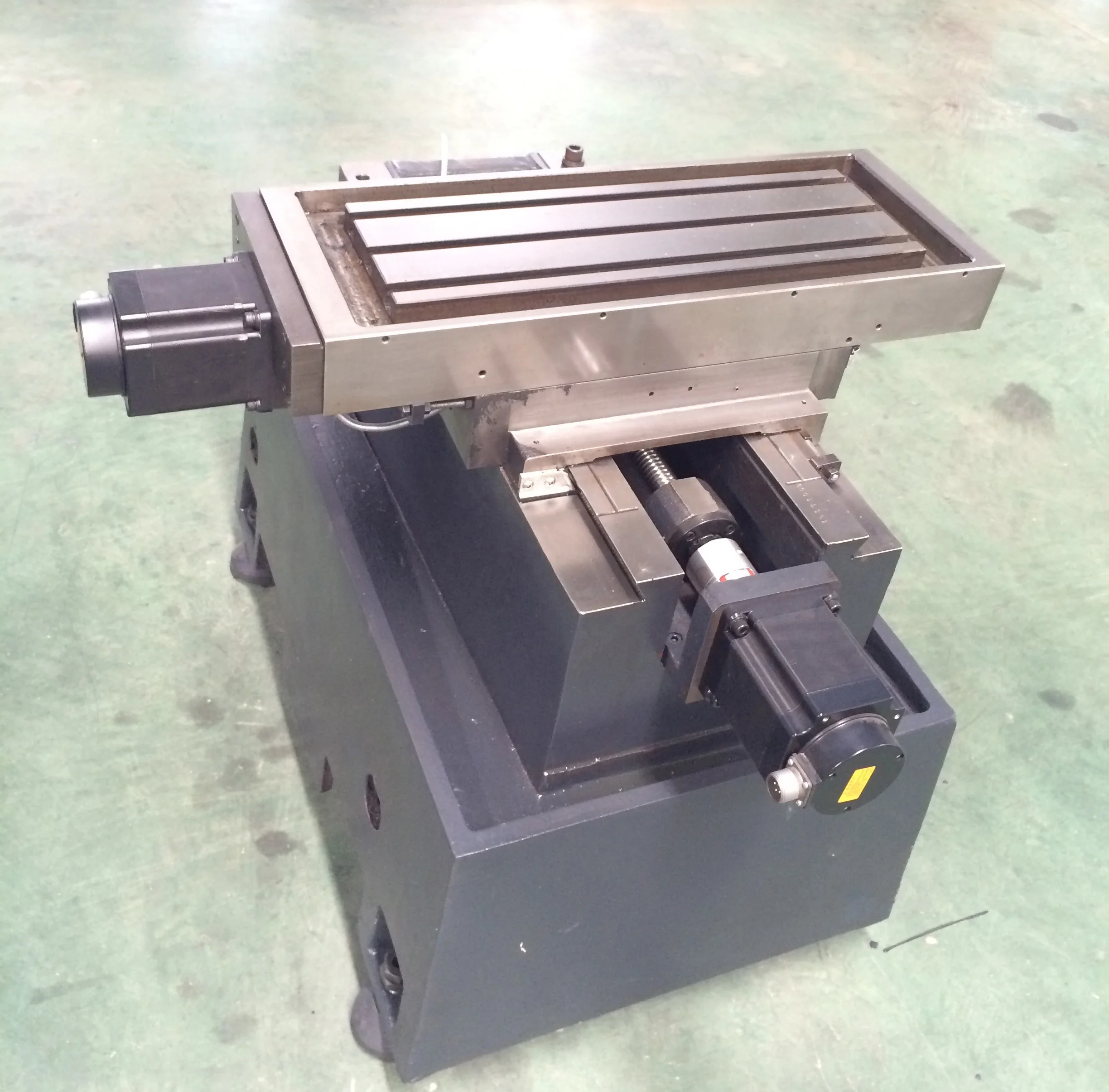 
BL-Y25 4 7 axis industrial universal vertical BT40 cnc precision mini milling machine with half closed cover 