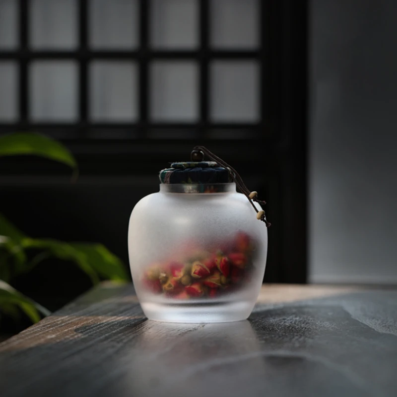 
Wholesale Customized Frosted glass storage jar with a cover moistureproof handmade glass tea canisters 