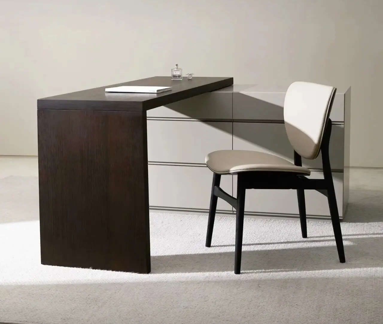Customize Hotel furniture Indoor And Outdoor Table Furniture Hotel Furniture Bed Room Bedroom Set