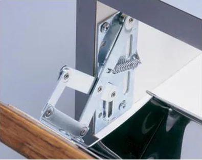 Cabinet door scissor hinge
