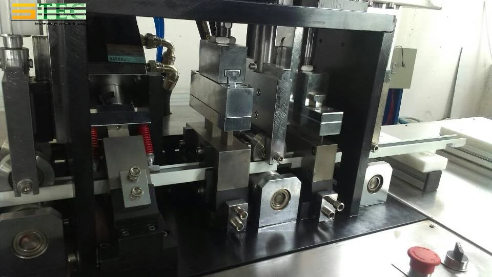 FULLY AUTOMATIC 1' VENETIAN BLIND RAIL CUTTING PUNCHING MACHINE/VENETIAN BLIND MACHINE