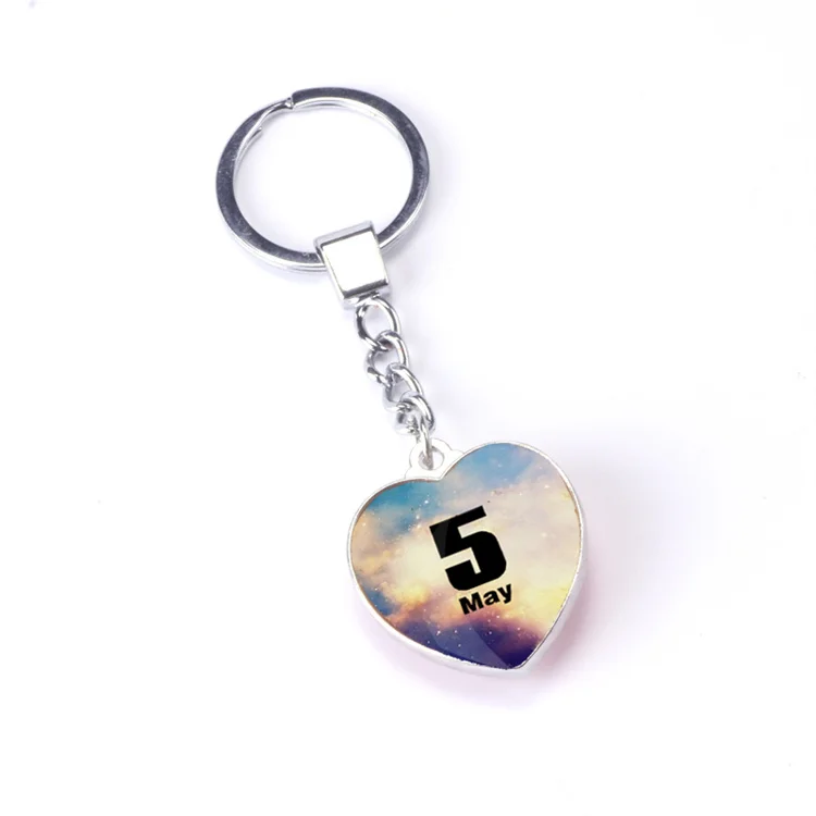 Custom wholesale 25mm crystal glass round pendant keychain multicolor digital heart shaped keychains