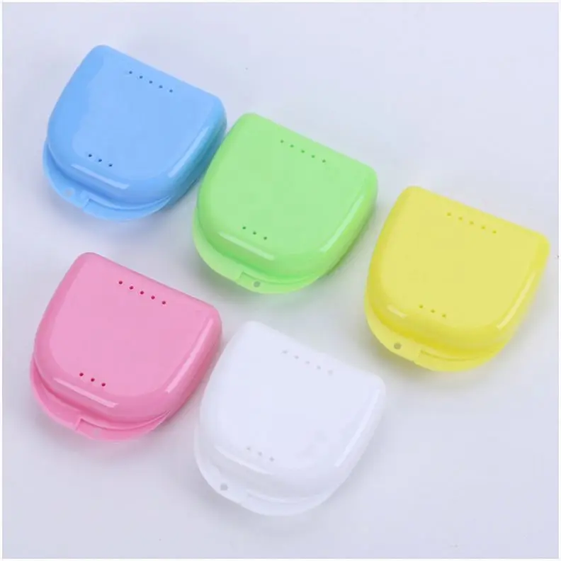 Wholesale Plastic Orthodontic Dental Storage Denture Box for Mouthguard