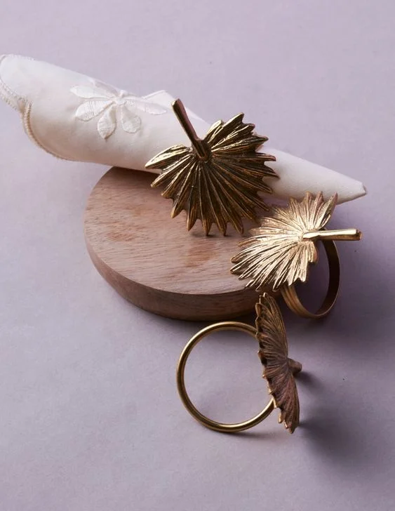 NENHCNPR015 Palm Leaf Napkin Rings for Tableware in Set 4 6 Silver Golden Leaf Shape Kitchen Accessories For Home and Hotels