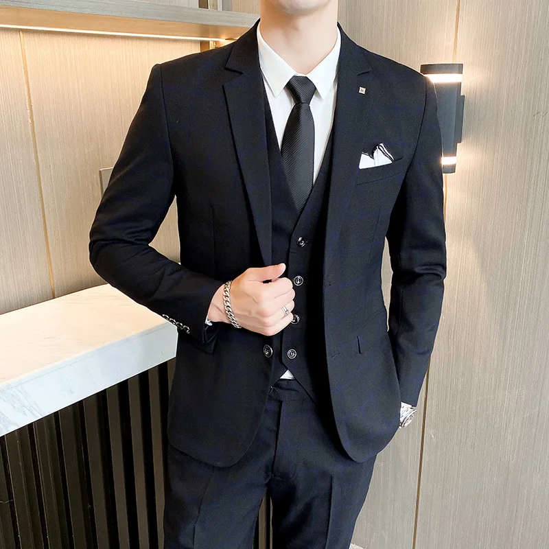 Luxury Men Wedding Suit 3 Pieces Blazer Vest Pants Set Male Blazers Costume Casual Party Classic Slim Fit Suits For Men