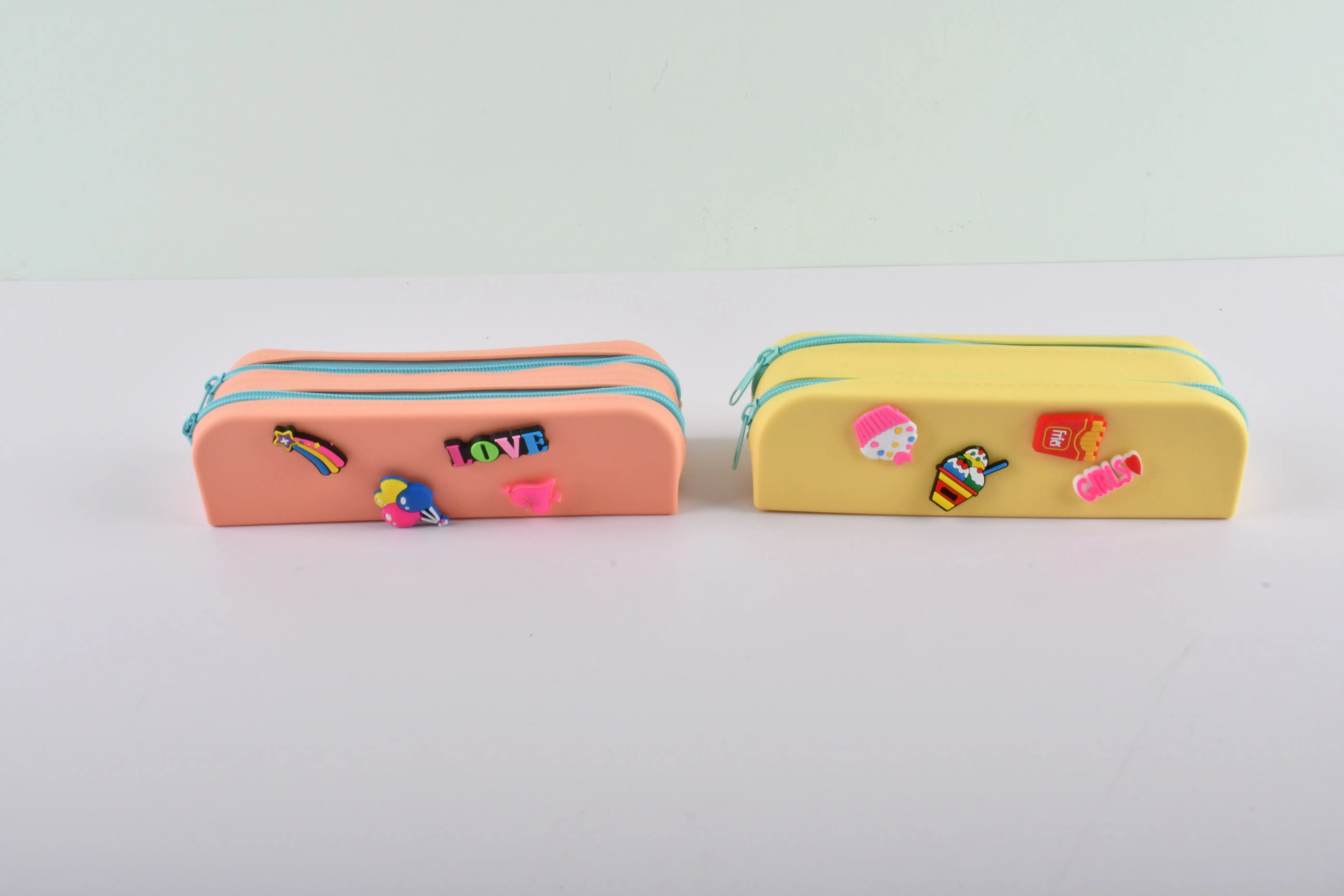 Large Capacity Fancy Custom Cute DIY Rubber Silicone Croc Charm Pencil Case Pouch for Kids