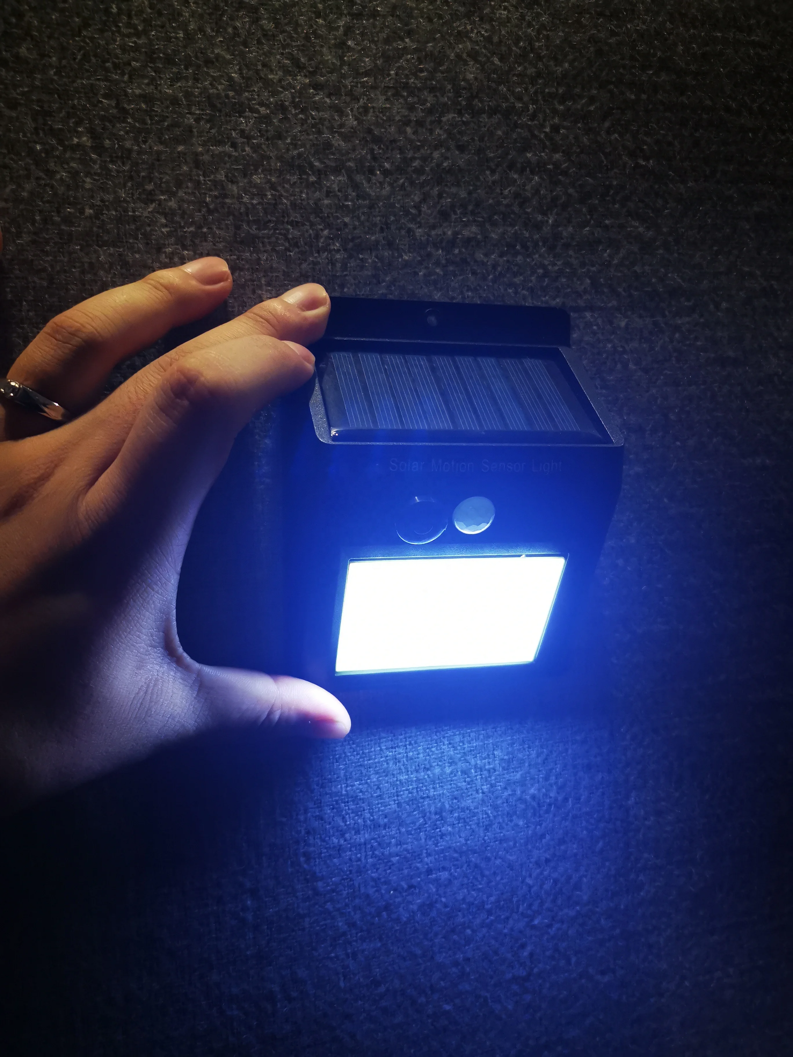 Водонепроницаемый уличный настенный садовый светильник на солнечной батарее с датчиком движения и 20/25/30 светодиодами