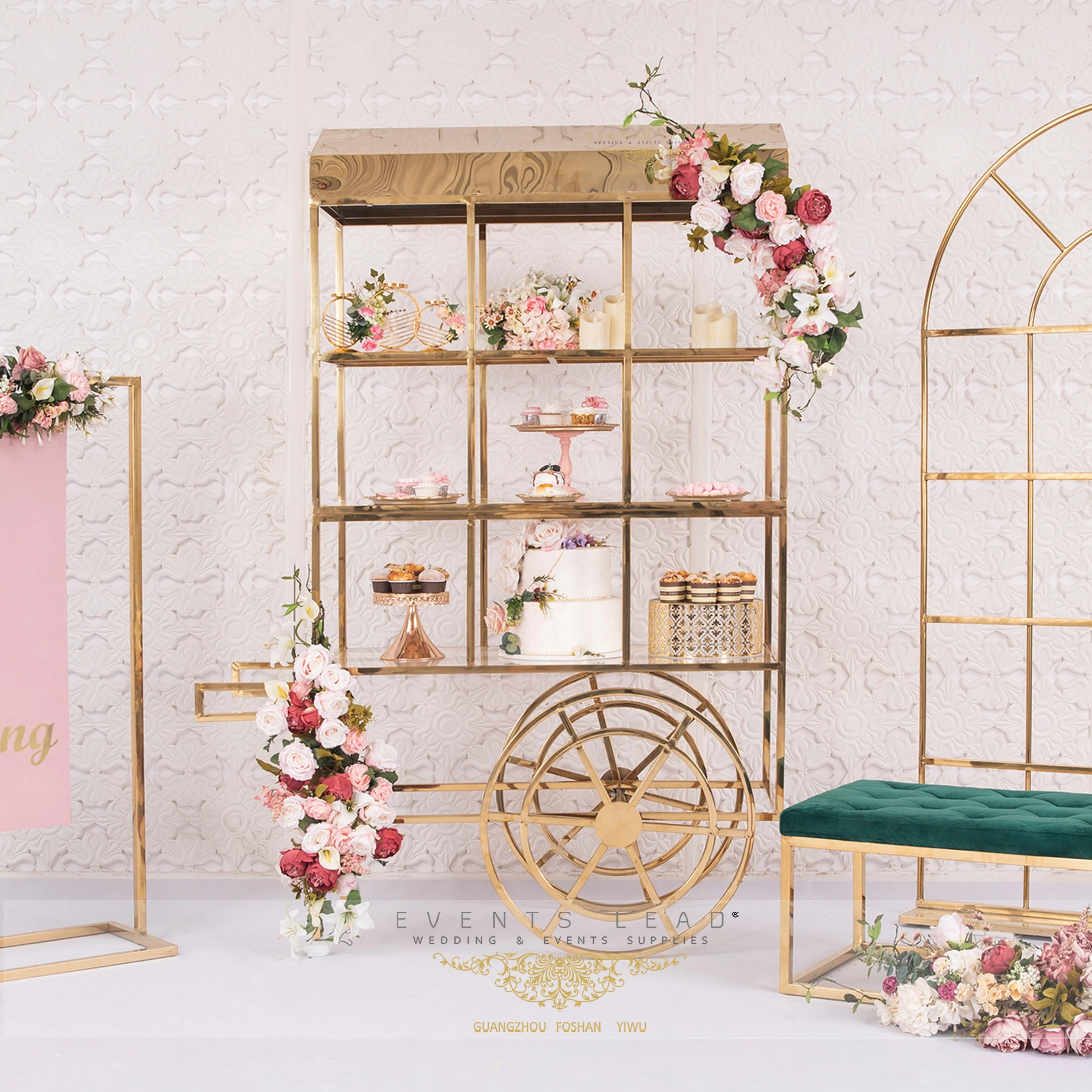 Горячая распродажа Высококачественная тележка для конфет с колесами Золотая корзина десертов свадебное украшение