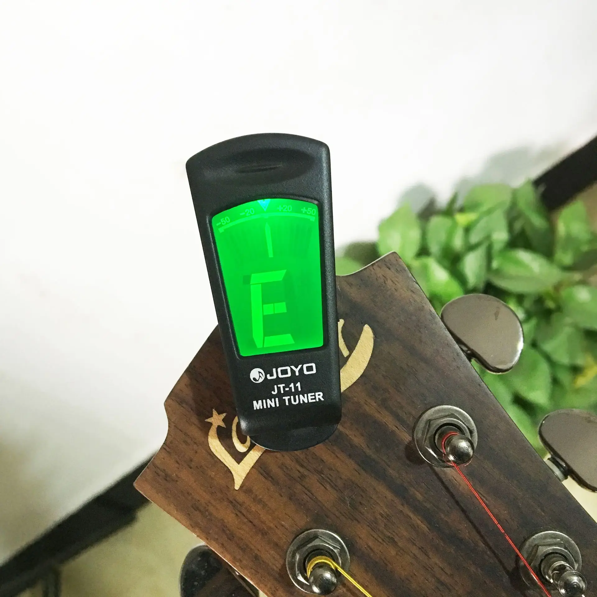 Joyo JT-11 Портативный гитарный тюнер с большой подсветкой ЖК-экран Регулируемый усилитель для оптовиков