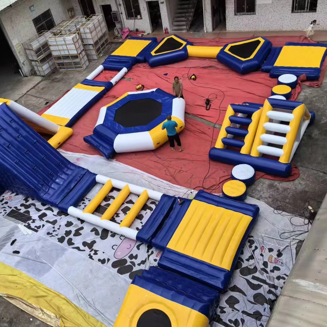 2025 WINSUN Factory wholesale summer inflatable water park equipment inflatable float challenge 5k obstacle course for park