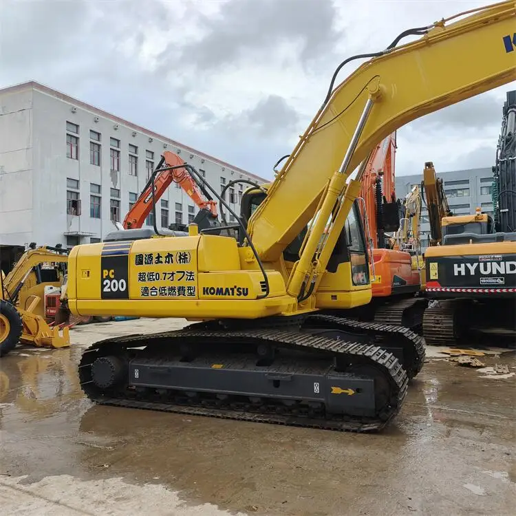 EPA 90% new used komatsu pc200-7 excavator second hand original japan with good condition PC 200 200-7 low price and good quali