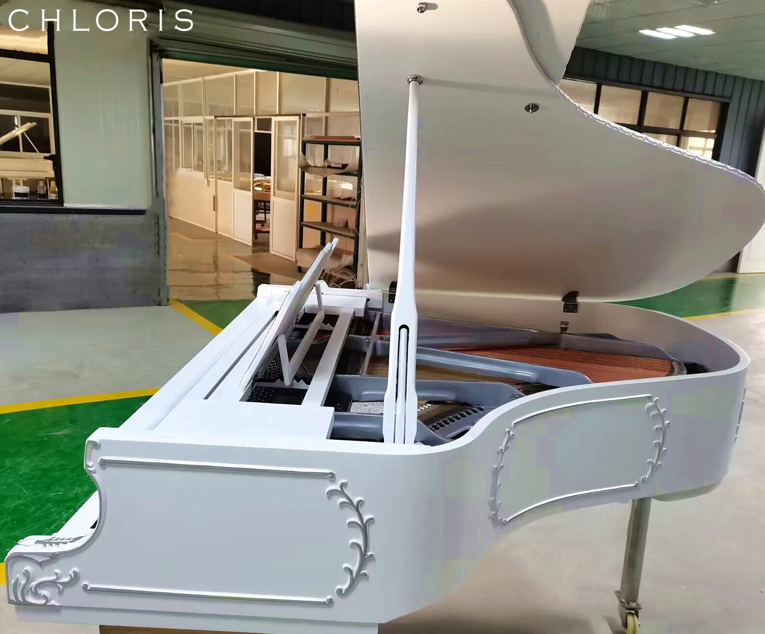 White grand piano 88 keys Antique Design with Silver carving Grand Piano SG-168