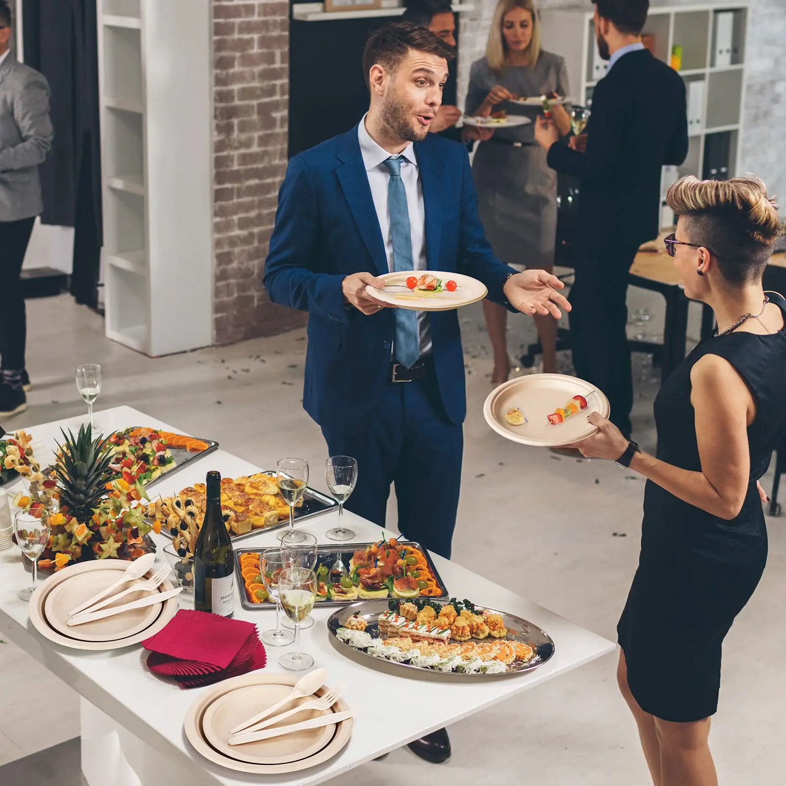 Disposable spoon and fork set With napkin and cutlery set party paper sugarcane fiber plates sets dinnerware dispos