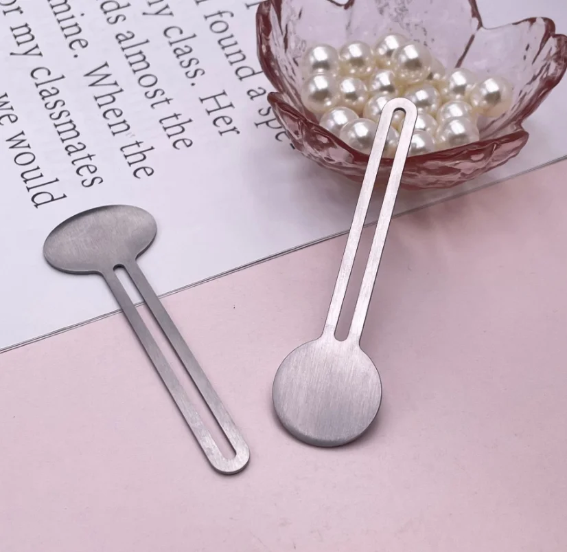 Luxury Metal Stainless Steel Toothpaste Dispenser Cosmetic logo Tube Toothpaste Squeezer