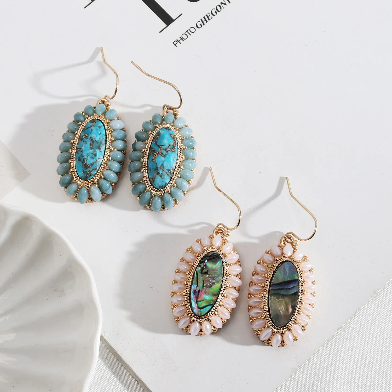 2022 New Bohemian Vintage Abalone Shell Geometric Oval Pearl Inlaid Turquoise Earrings For Women