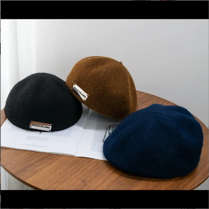Wholesale New Arrival Winter Warm Solid Beret Hat Casual Retro Anti-Forward Hat For Women