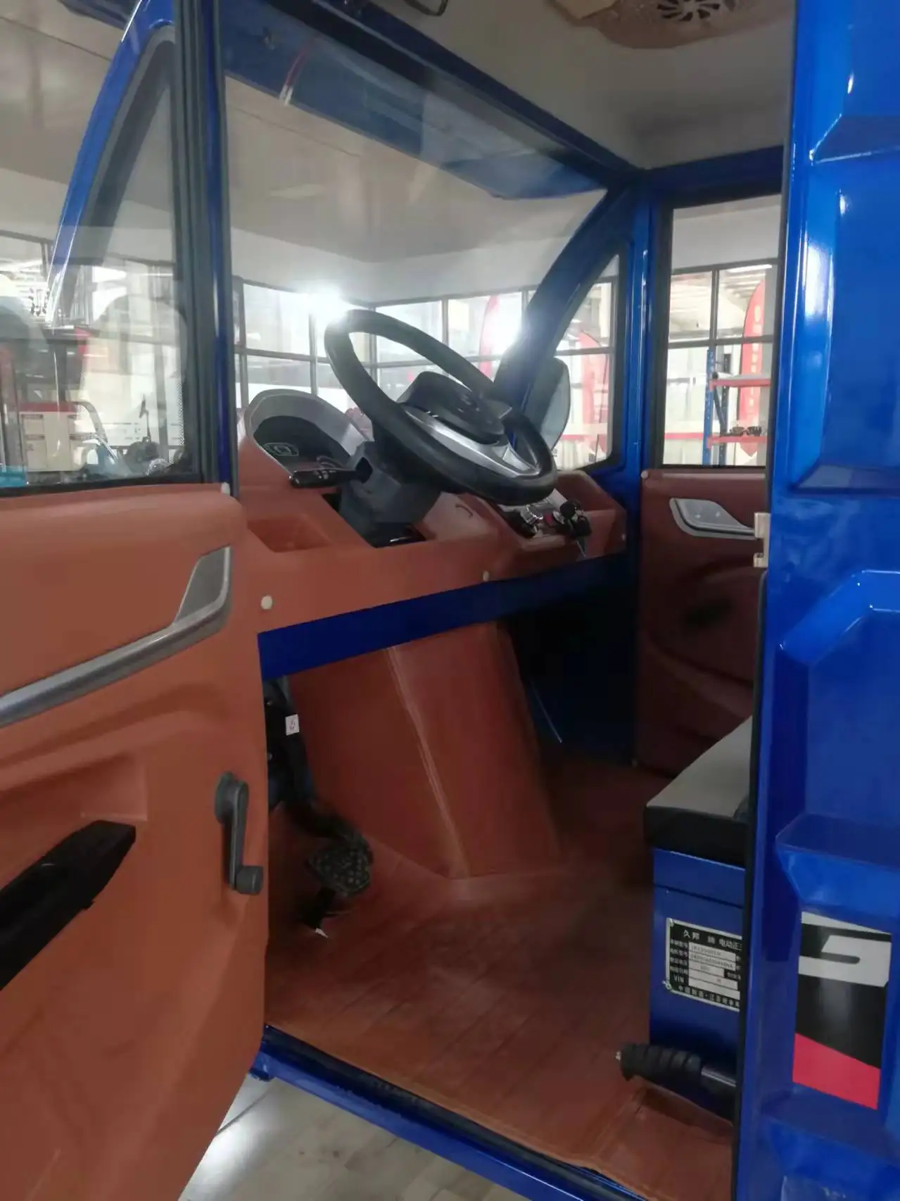 Jobang Semi-closed Cargo&Passenger Electric Tricycle New Eco-friendly/trike