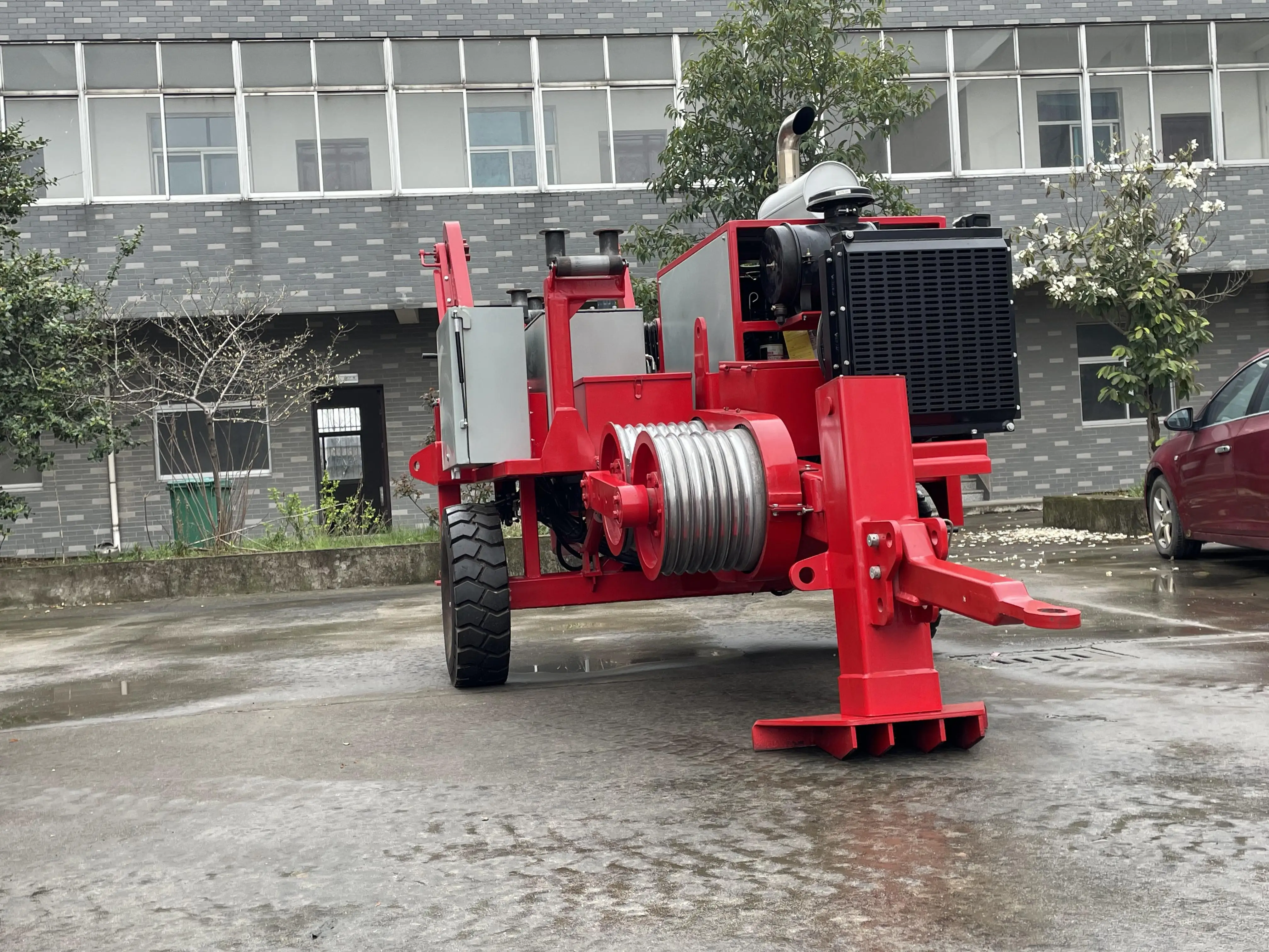 GS90 Electric Power Stringing Equipment Overhead Transmission Max Intermittent Pull 90kN Puller Hydraulic Puller