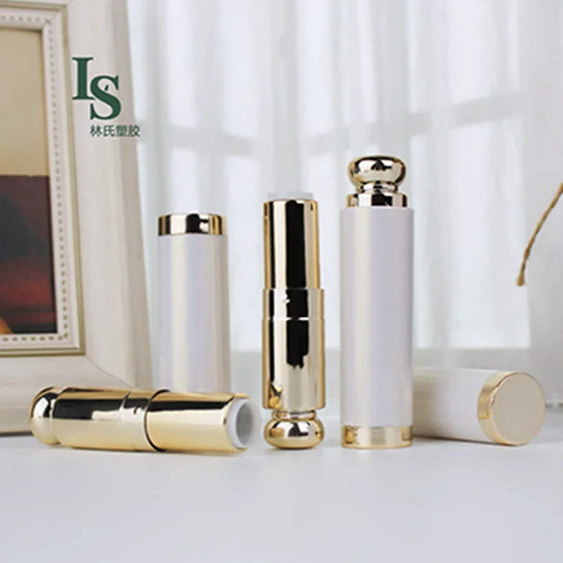 2022 Cosmetics Luxury Red Lipstick Tube Shiny Custom Lipstick Plastic Lipstick Tube