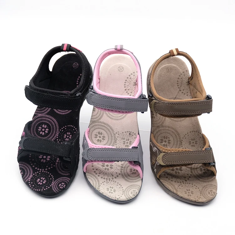 Pu Woman Sandal Flat Casual Glogs Breathable  Outdoor Beach Lady