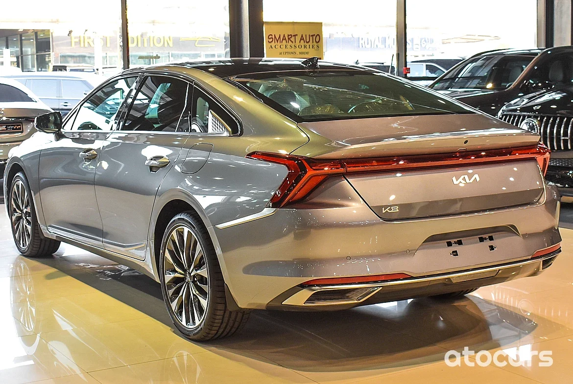 Без вмятин б/у Kia K8 3.5L V6 FWD полный вариант 2023 модельных годовых автомобилей серебристого цвета готов к работе